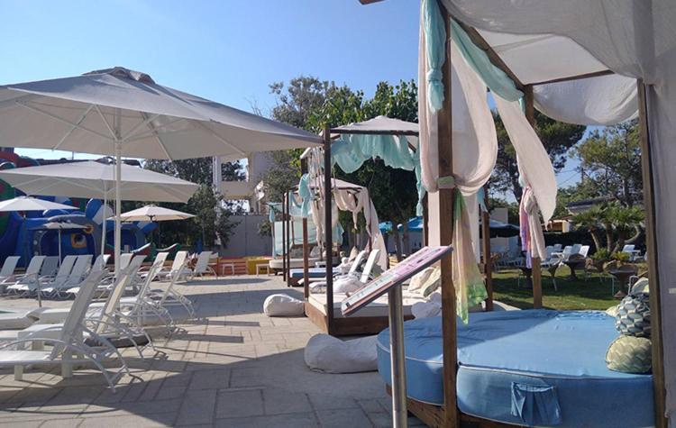 Hotel Marzi Beach&Bungalows Kokkónion Exterior foto