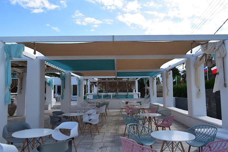 Hotel Marzi Beach&Bungalows Kokkónion Exterior foto